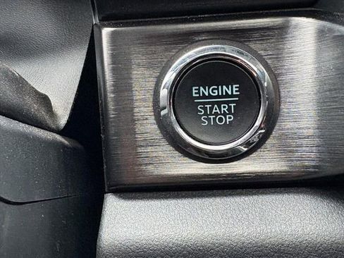 Used 2023 Ford F250 Lariat w/ Lariat Ultimate Package image 14