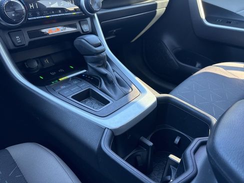 Used 2024 Toyota RAV4 XLE image 20