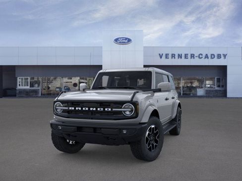 New 2026 Ford Bronco Outer Banks image 2