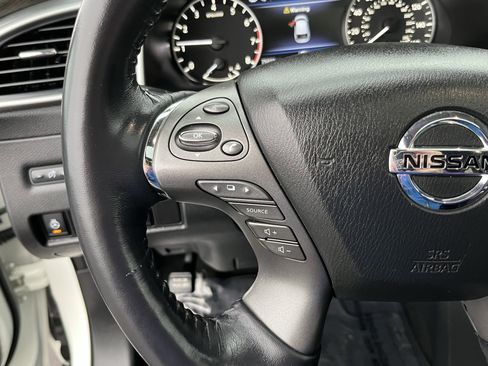 Used 2020 Nissan Murano Platinum w/ Cargo Package image 22