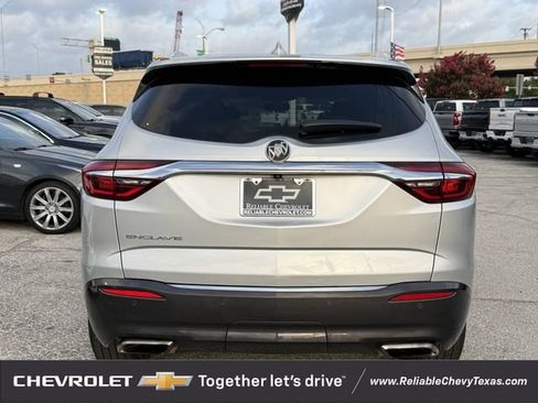 Used 2020 Buick Enclave Essence FWD image 7