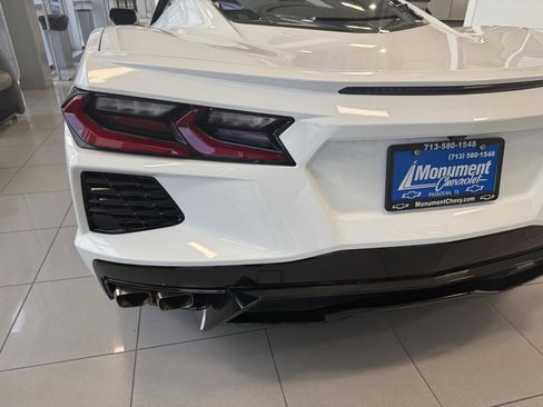 Used 2025 Chevrolet Corvette Stingray Coupe w/ 1LT image 14