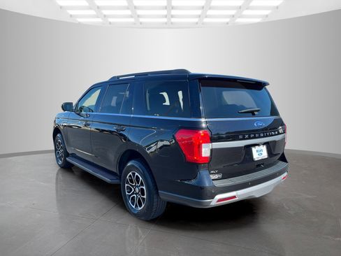 Used 2024 Ford Expedition XLT image 6
