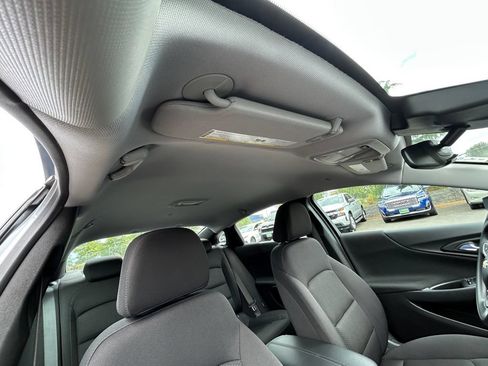 Used 2023 Chevrolet Malibu LT FWD image 28
