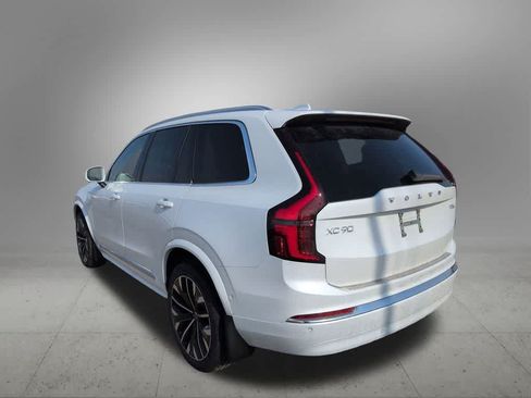 Used 2026 Volvo XC90 T8 Ultra w/ Protection Package Premier AWD/4WD image 4