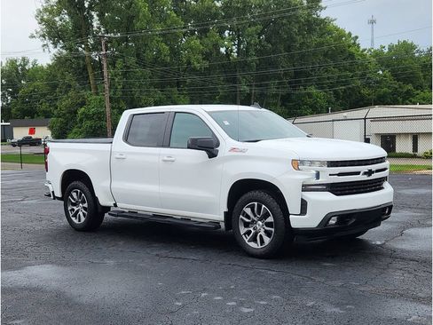 Used 2021 Chevrolet Silverado 1500 RST AWD/4WD image 14