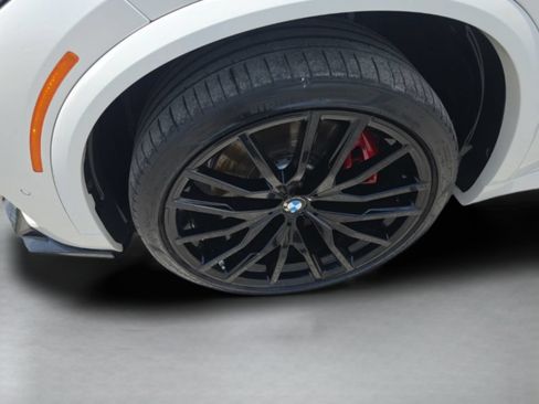 Used 2022 BMW X5 M50i w/ Executive Package AWD/4WD image 33