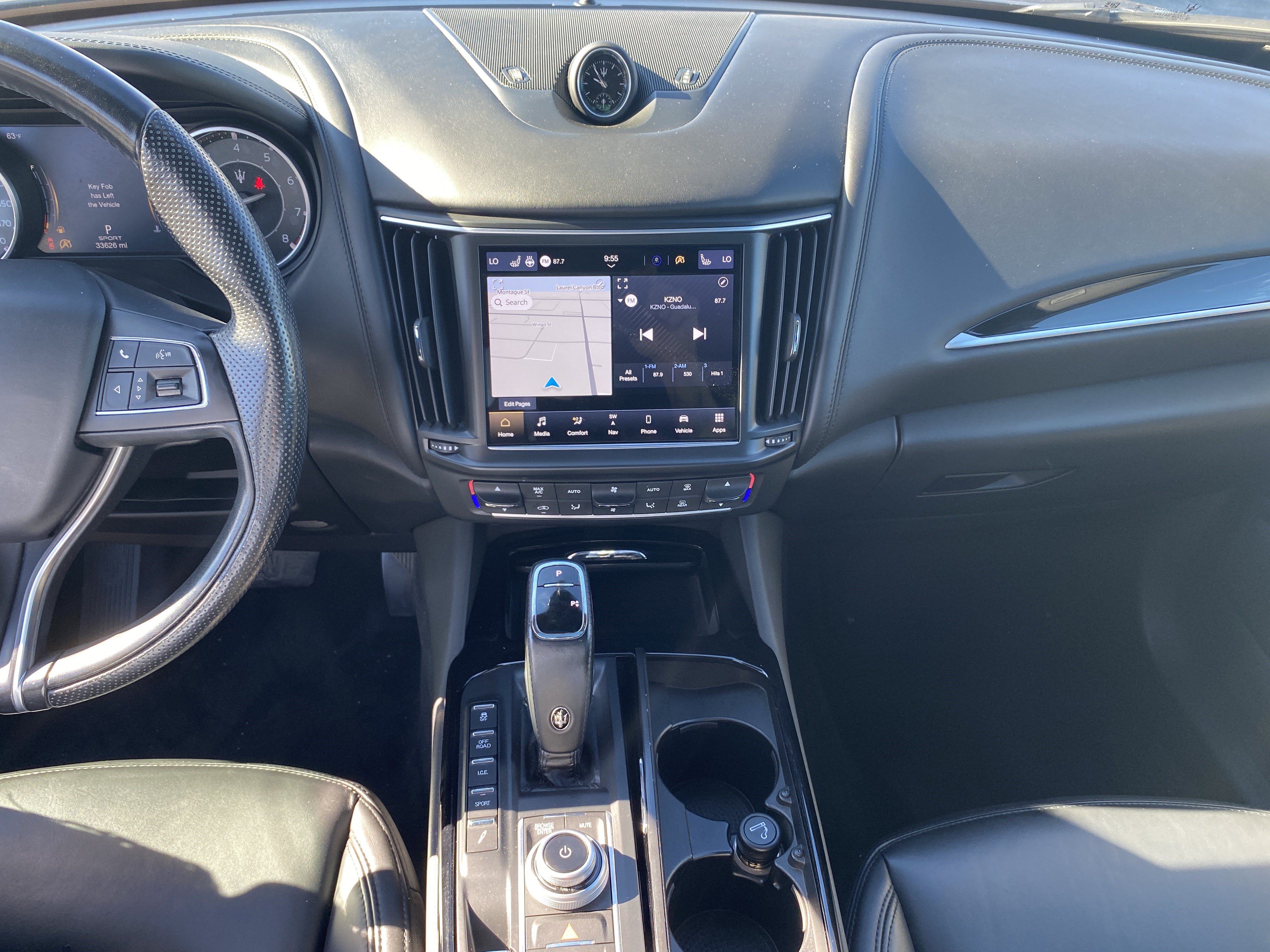 Used 2022 Maserati Levante Modena AWD/4WD image 16