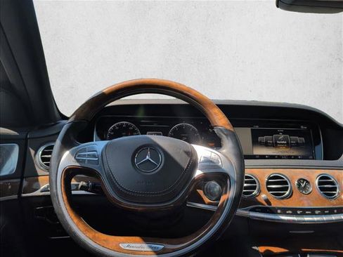 Used 2014 Mercedes-Benz S 550 Sedan image 17