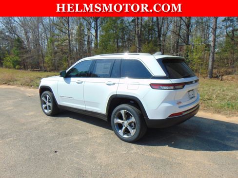 New 2026 Jeep Grand Cherokee Limited AWD/4WD image 9