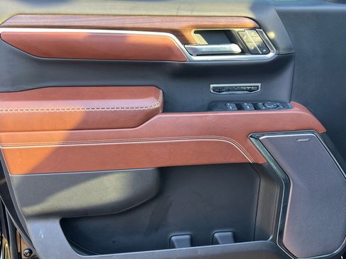 Used 2022 GMC Sierra 1500 Denali Ultimate image 19