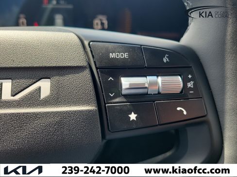 New 2026 Kia Sportage LX FWD image 31