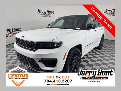 Used 2025 Jeep Grand Cherokee Summit w/ Obsidian Package AWD/4WD image 1