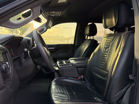 Used 2022 Chevrolet Silverado 1500 Custom image 9