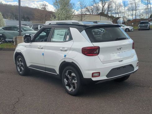 New 2026 Hyundai Venue SEL image 5