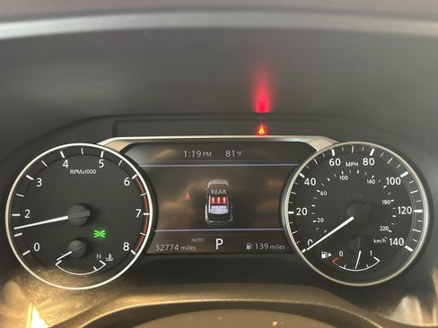 Used 2023 Nissan Rogue SV AWD/4WD image 15