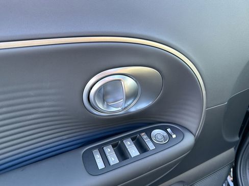 New 2026 Hyundai Ioniq 9 SEL image 14