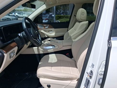 Used 2022 Mercedes-Benz GLE 350 4MATIC w/ Premium Package image 14