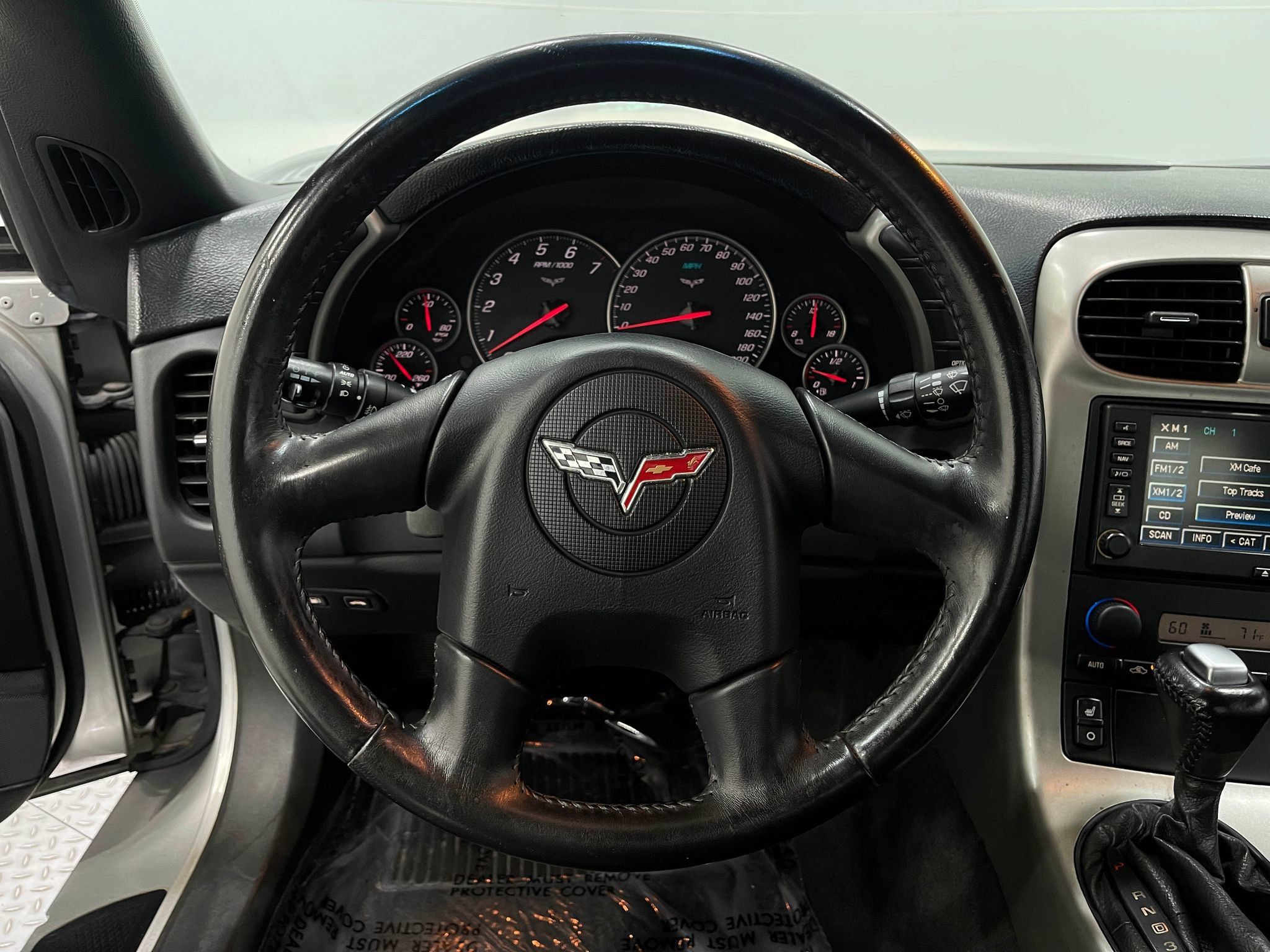Used 2005 Chevrolet Corvette Convertible w/ Preferred Equipment Group RWD image 19