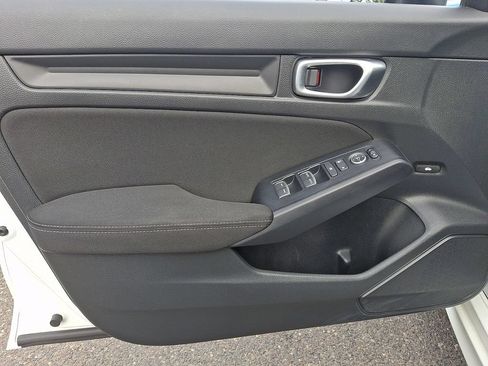 Used 2023 Honda Civic Sport image 12