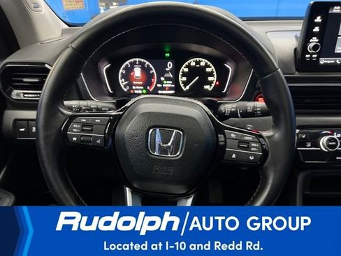 Used 2024 Honda Pilot Touring image 14