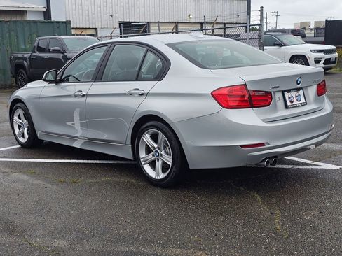Used 2014 BMW 328i xDrive Sedan AWD/4WD image 6