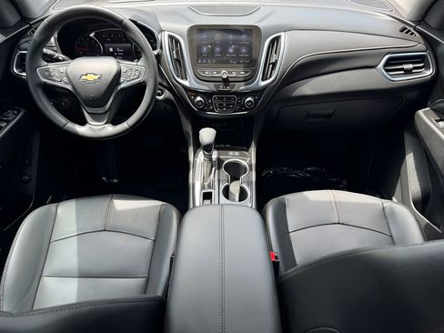 Used 2023 Chevrolet Equinox Premier FWD image 19
