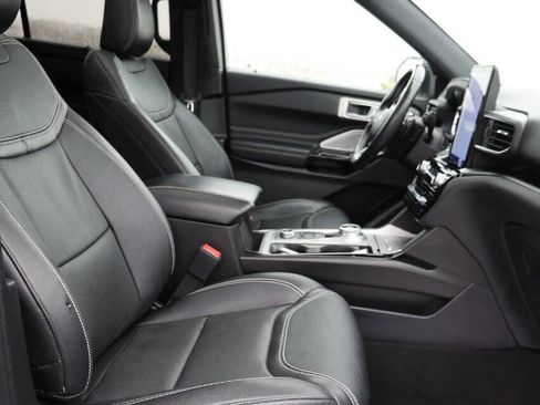 Used 2021 Ford Explorer ST w/ Equipment Group 401A image 15