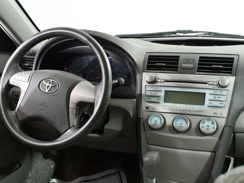 Used 2007 Toyota Camry SE FWD image 8
