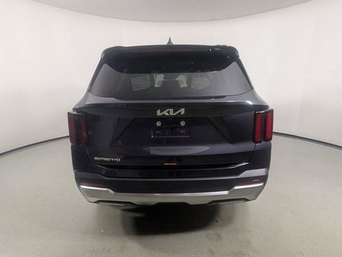 New 2026 Kia Sorento S w/ S Panoramic Sunroof Package image 6