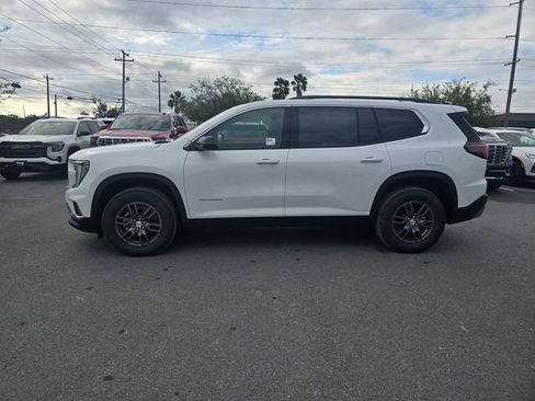 New 2026 GMC Acadia Elevation image 8