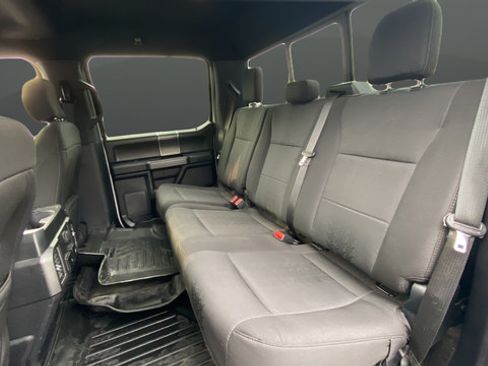 Used 2020 Ford F150 XLT w/ Equipment Group 302A Luxury AWD/4WD image 22