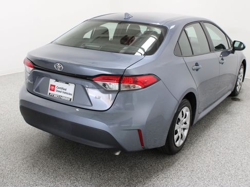 Used 2026 Toyota Corolla LE FWD image 7