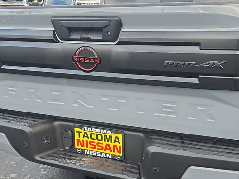 New 2026 Nissan Frontier PRO-4X w/ Pro-4x Convenience Package image 26