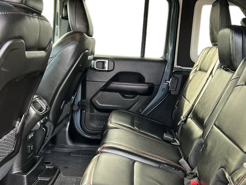 Used 2024 Jeep Wrangler Unlimited Rubicon image 22