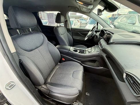 Used 2023 Hyundai Santa Fe SEL image 17