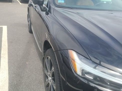 Used 2021 Volvo XC60 T5 Inscription w/ Advanced Package image 2