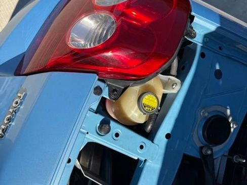 Used 2003 Toyota MR2 RWD image 61