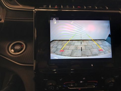 Used 2023 Jeep Grand Cherokee Altitude image 11