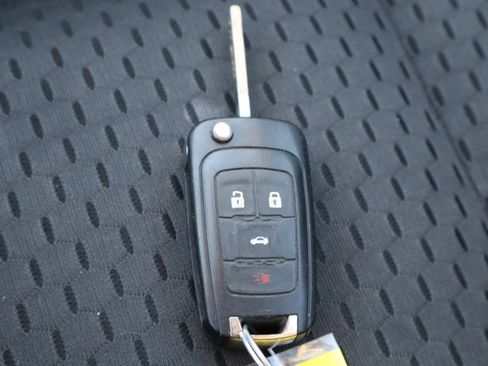 Used 2011 GMC Terrain SLE image 23