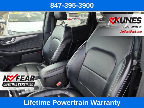 Certified 2024 Ford Escape Platinum AWD/4WD image 19
