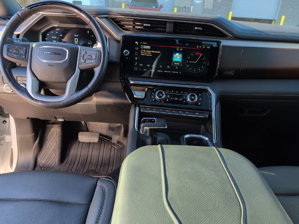 Certified 2024 GMC Sierra 1500 Denali AWD/4WD image 27