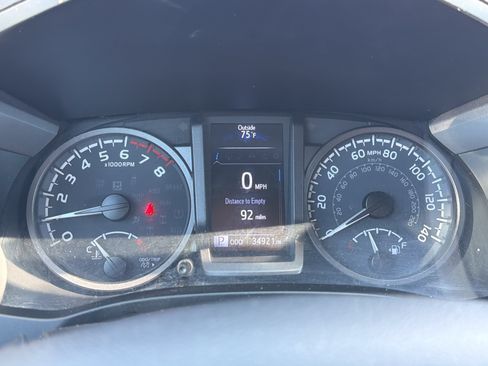 Used 2023 Toyota Tacoma TRD Off-Road AWD/4WD image 16