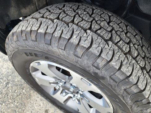 Used 2014 Ford F150 FX4 w/ Equipment Group 402A Luxury AWD/4WD image 41