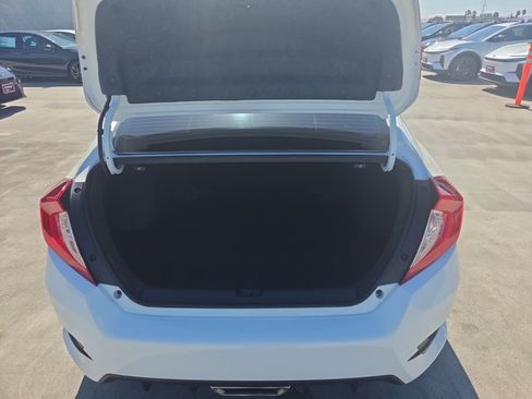 Used 2020 Honda Civic Sport image 7
