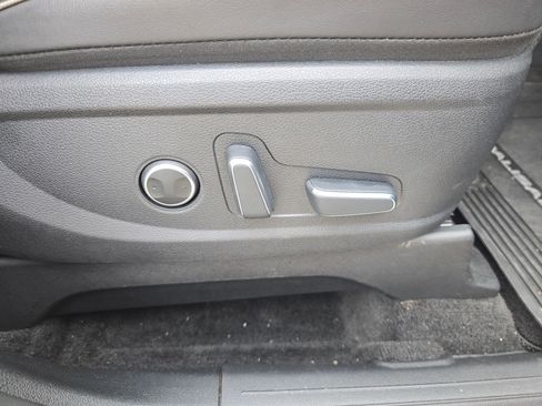 Used 2024 Hyundai Palisade Calligraphy image 36