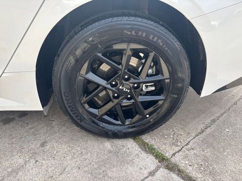 Used 2025 Kia K5 LXS image 29