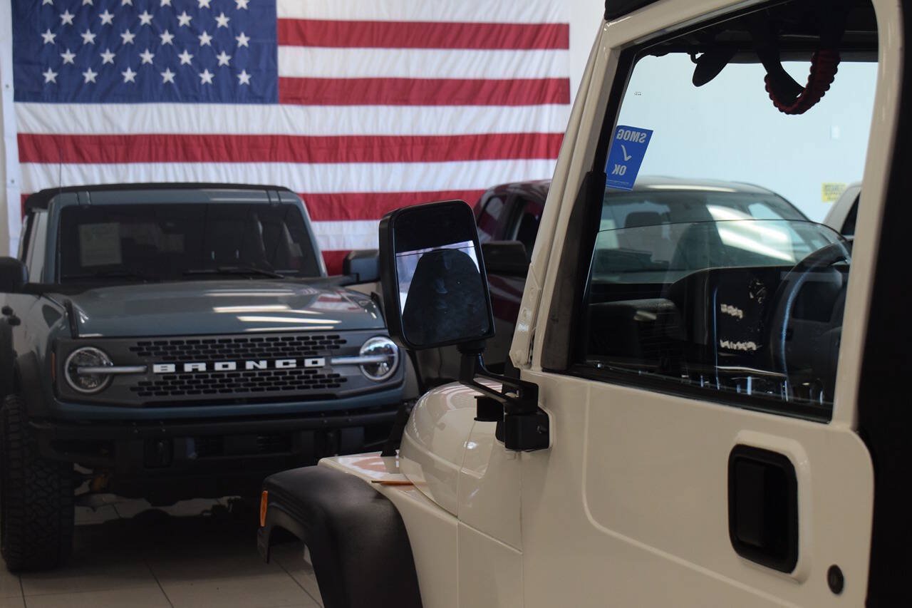 Used 2000 Jeep Wrangler Sport AWD/4WD image 17