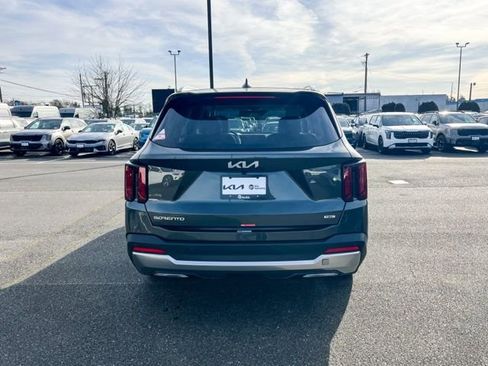 New 2026 Kia Sorento EX image 9