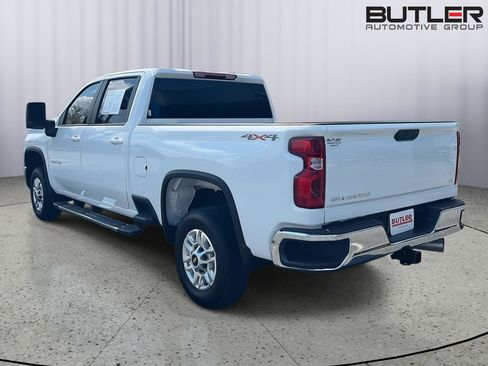 Used 2025 Chevrolet Silverado 2500 LT w/ Convenience Package image 4